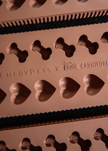 Crude x Emery Silicone Mold